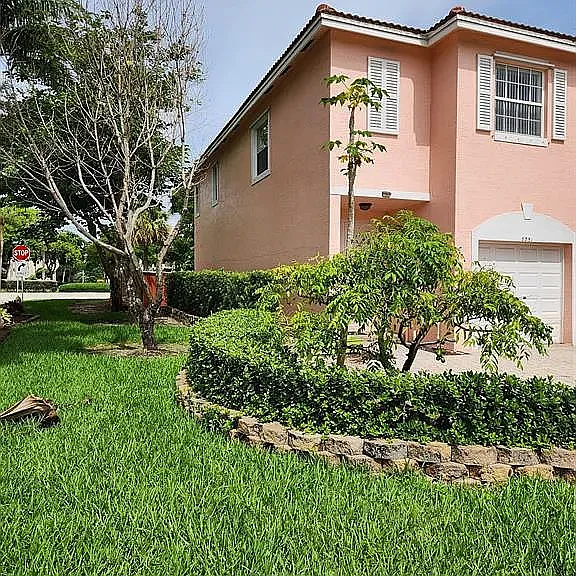 6351 Landings Way — Photo 5