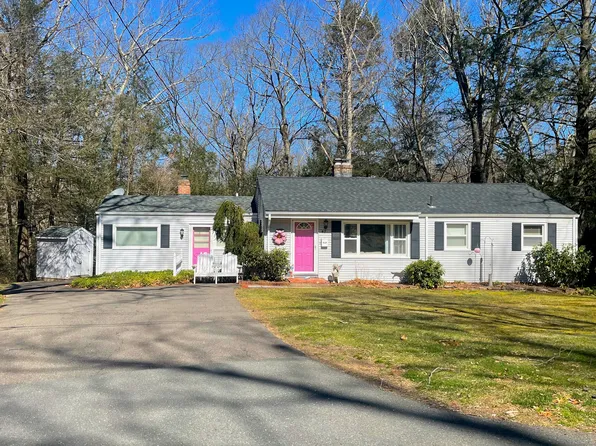 47 Barry Lane, Simsbury, CT 06070