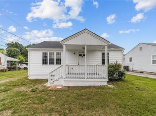 1704 S Scales St, Reidsville, NC 27320