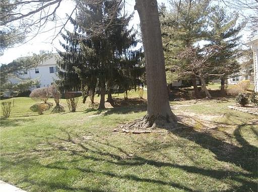 2nd image of 437C Newport Way