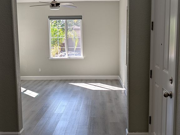 4th image of 1705 Timbrel Way