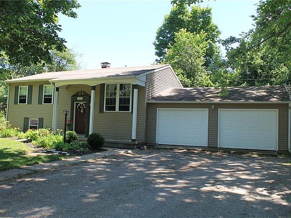 2nd image of 1222 N Lake Vista Dr