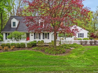 9025 Colony Farm Dr, Plymouth, MI, 48170