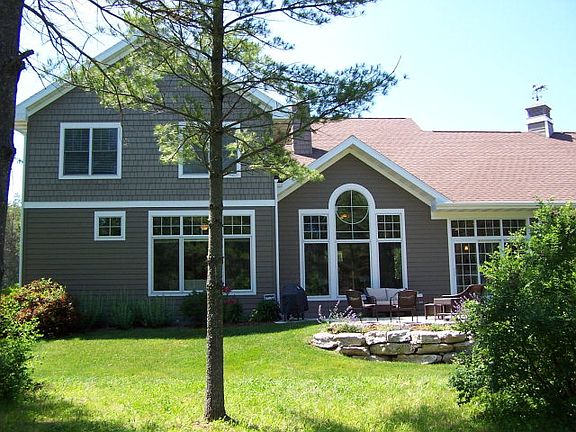 3rd image of 7058 Pinestraw Dr