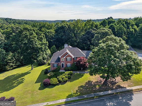3rd image of 4631 Crooked Creek Ln