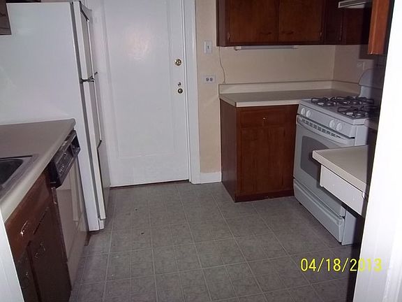 3rd image of 5000 S Cornell Ave APT 7C