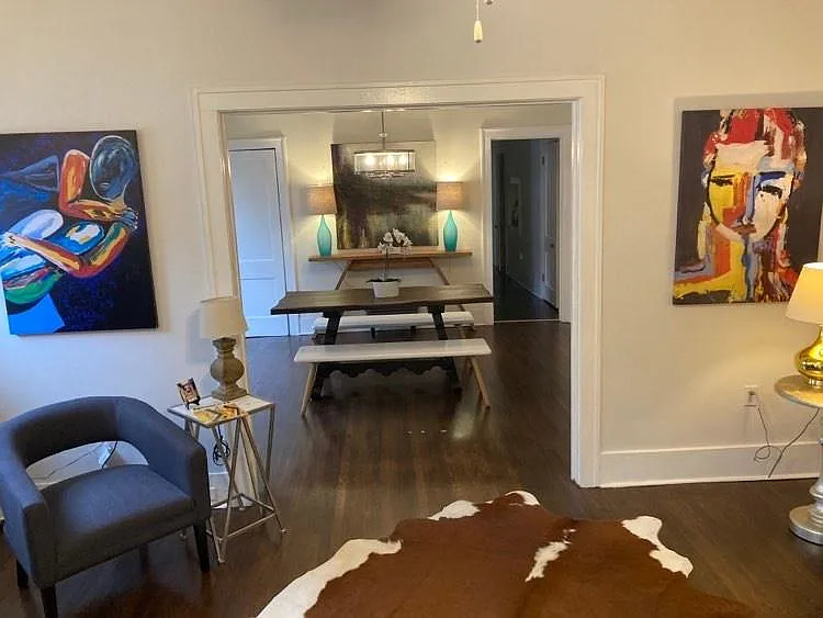5724 Worth St — Photo 3