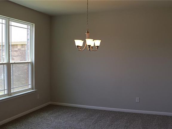 3rd image of 17216 Brittle Ln