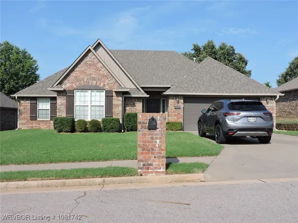 12125 Sapling Dr, Fort Smith, AR 72916