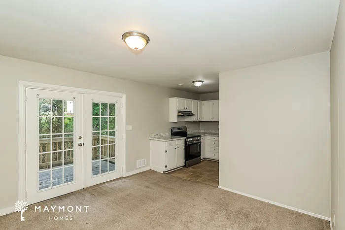 2890 Jerome Rd — Photo 7