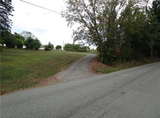 553 Dick Rd, Butler, PA 16001