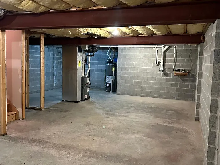5590 Twilight Dr — Photo 21