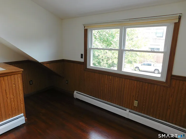 59 Fair St — Photo 13