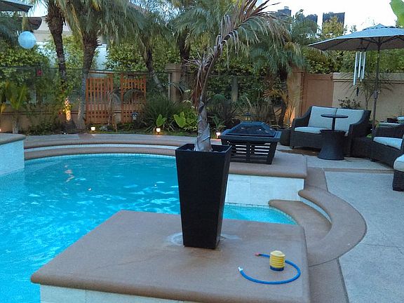 Privacy from neighbors...