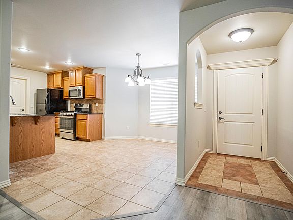 5th image of 4234 W Mahogany Dr