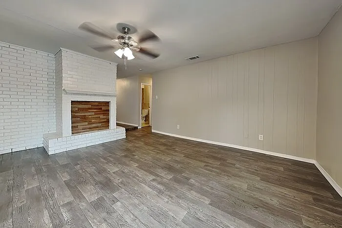 938 Hudson Dr — Photo 4