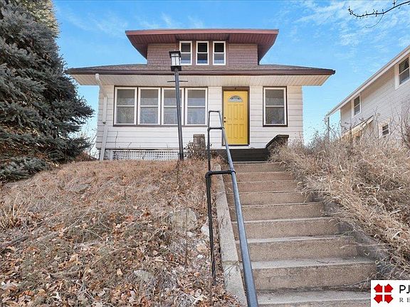 3rd image of 4803 Underwood Ave