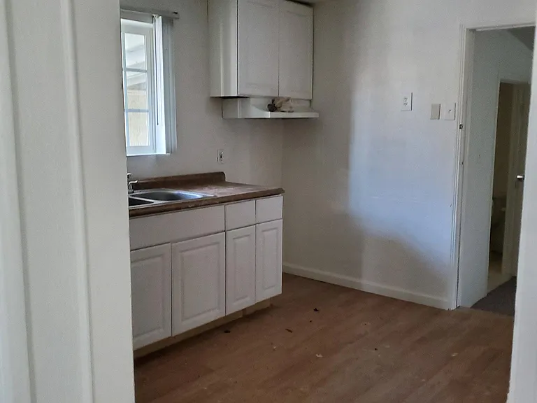 15755 Cottonwood St — Photo 2