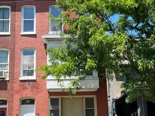 819 E Market St APT 1, York, PA 17403