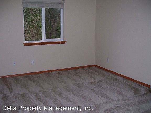 5th image of 5030 119th St NE #F