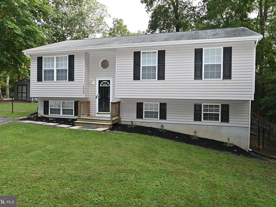1st image of 1023 Rimrock Rd