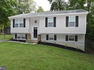 1023 Rimrock Rd, Lusby, MD 20657