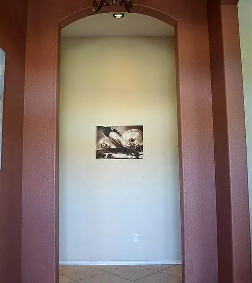 Entry way