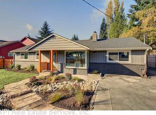 13727 20th Ave NE, Seattle, WA 98125