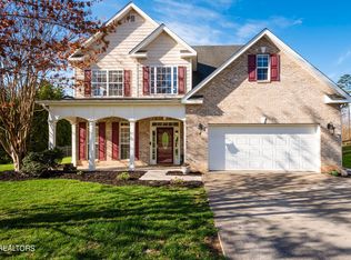 2900 Timber Green Ln, Knoxville, TN 37921