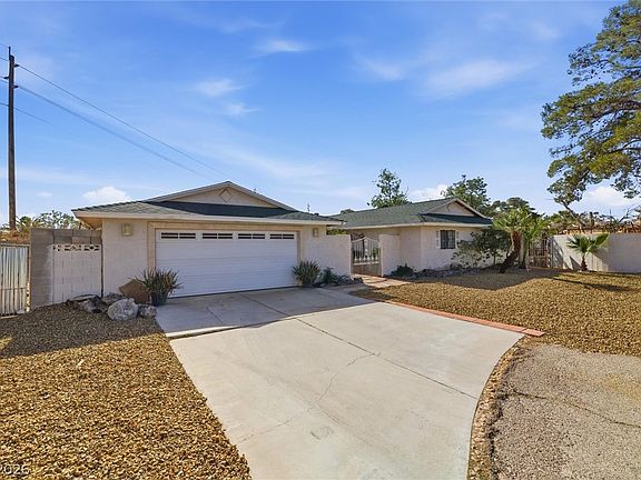 2nd image of 3040 Westwind Rd