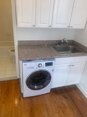 Rented by Skyline Realty LLC II | media 1