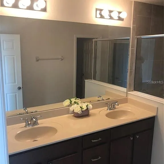2504 Amati Dr — Photo 27