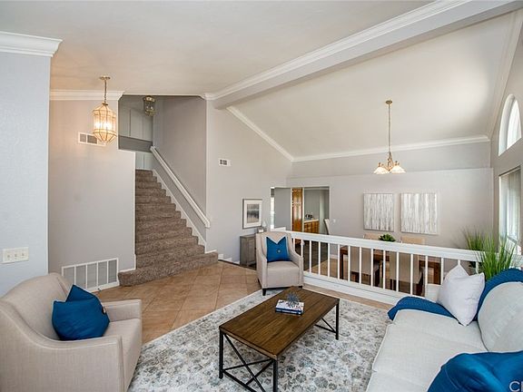 3rd image of 2554 Ironsides Cir
