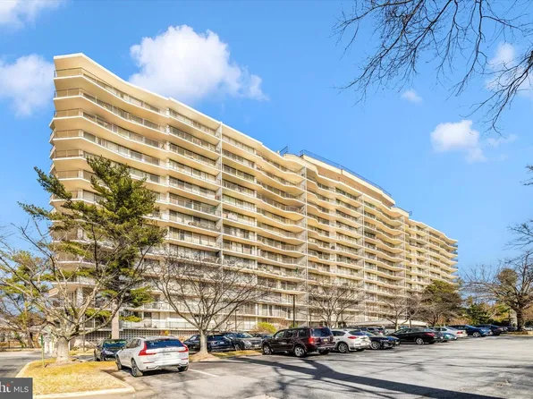 3333 University Blvd W APT 409, Kensington, MD 20895