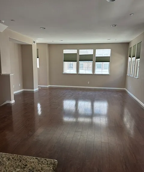 1157 Martin Luther King Dr — Photo 3