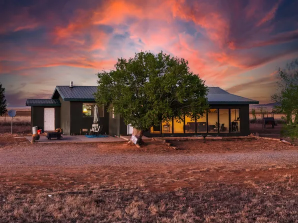 1257 Dinkle Rd, Stanley, NM 87056