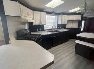 4173 Rob Ct, Milford, MI