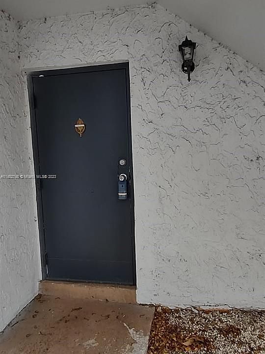 1st image of 4003 N University Dr #101