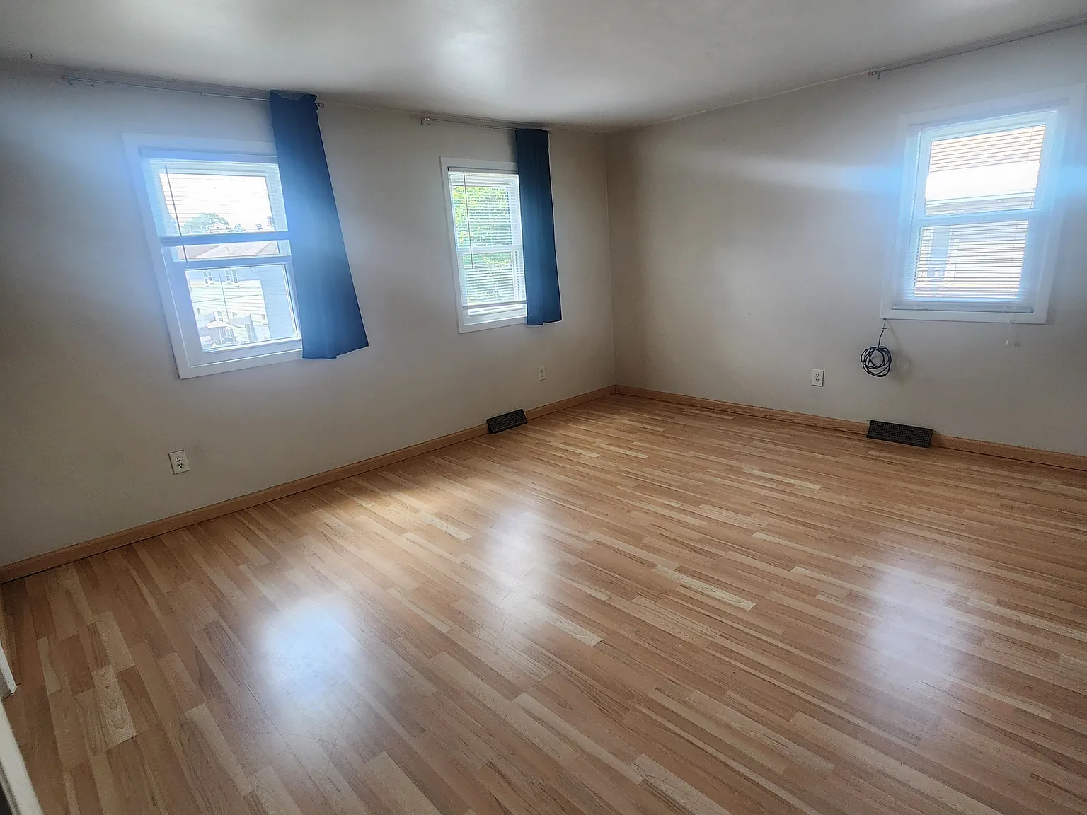 2 bed, 1.5 bath, $1,200 — Photo 1