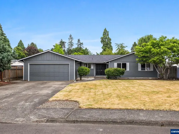 4887 Capistrano Ct NE, Salem, OR 97305