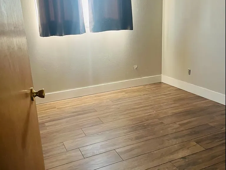 1311 W Elna Rae St — Photo 20