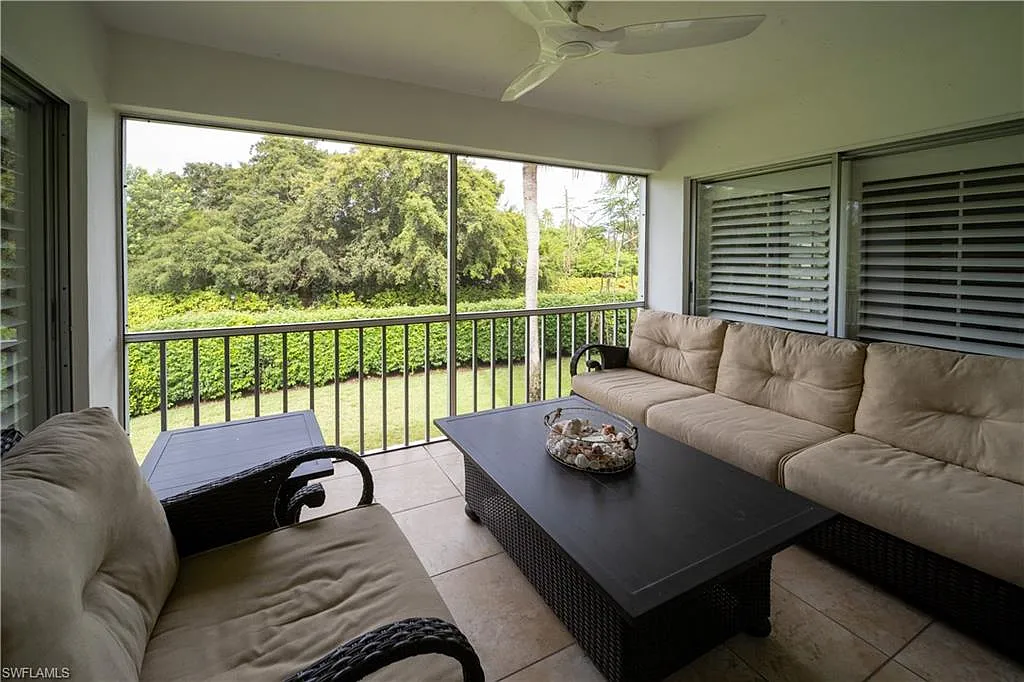 3 bed, 2.0 bath, 1660 sqft, $3,300 — Photo 4