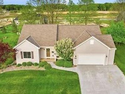 342 Cedar Crest DRIVE, Slinger, WI, 53086