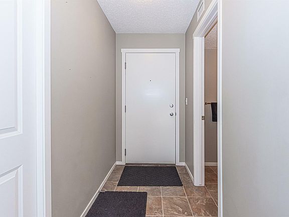 3rd image of 5816 Mullen Pl NW #215