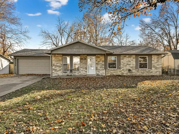 3224 W Countryside Drive, Springfield, MO 65807