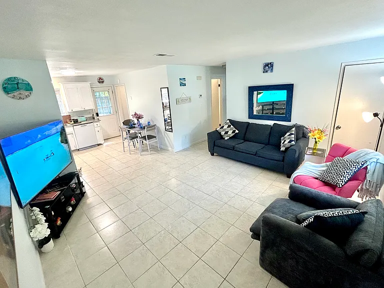 4969 Yacht Harbour Dr — Photo 26