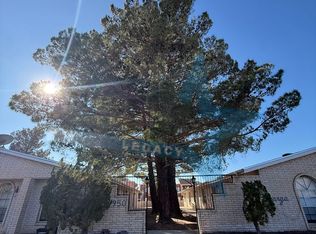 950 Mormon Dr #2, Las Cruces, NM 88011