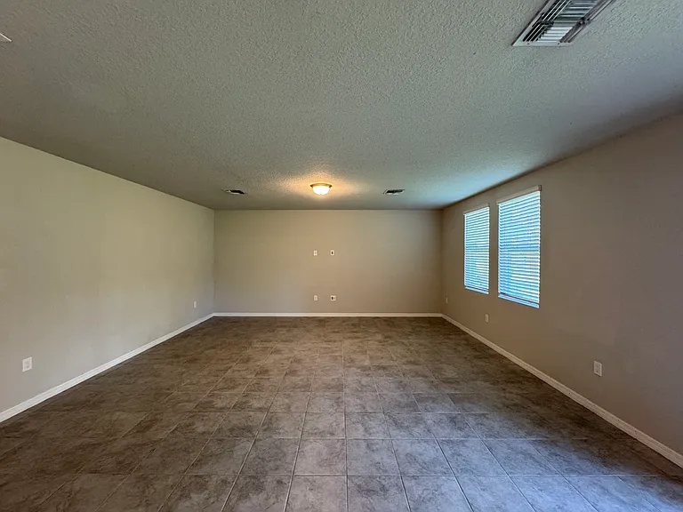 17305 Cagan Crossings Blvd — Photo 11