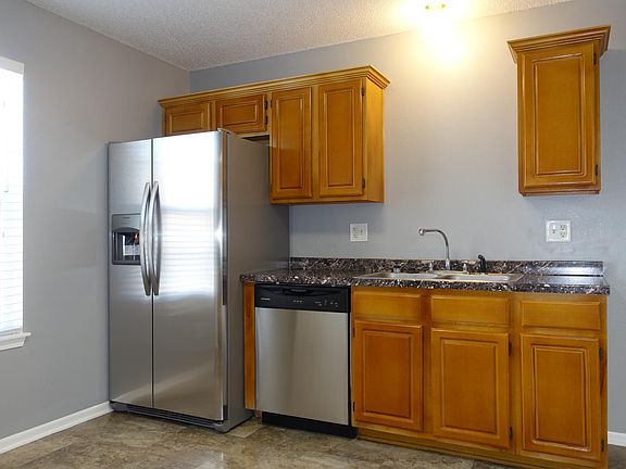 4th image of 5624 N Anita Ave #1