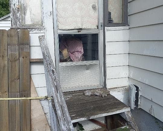 4th image of 1918 Winona Dr